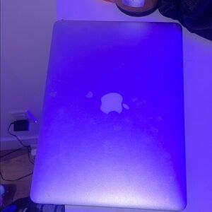 Apple Gray Laptop